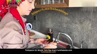 YouTube'da Fatma ile Her Şeyi Ortaya Çıkarma Posteri